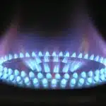Quel fournisseur d'énergie propose les tarifs les plus compétitifs : Engie ou EDF