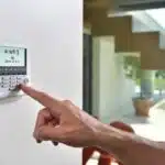 Comment choisir les meilleurs systèmes de sécurité anti-cambriolage