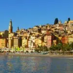 Pourquoi contacter une agence immobilière à Menton ?