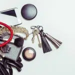 Purse-Problems_-How-to-Declutter-Your-Handbag-Once-and-For-All_Horizontal