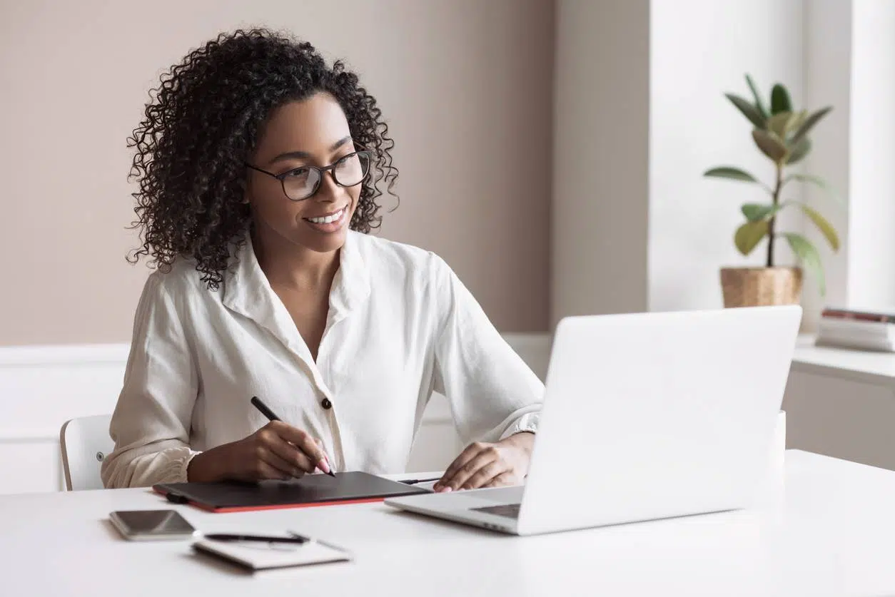 étudiant, micro-entreprise, créer son entreprise en ligne