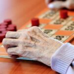 Dans quelle case déclarer les frais de maison de retraite ?