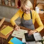 Qui a droit à la prime au travail ?